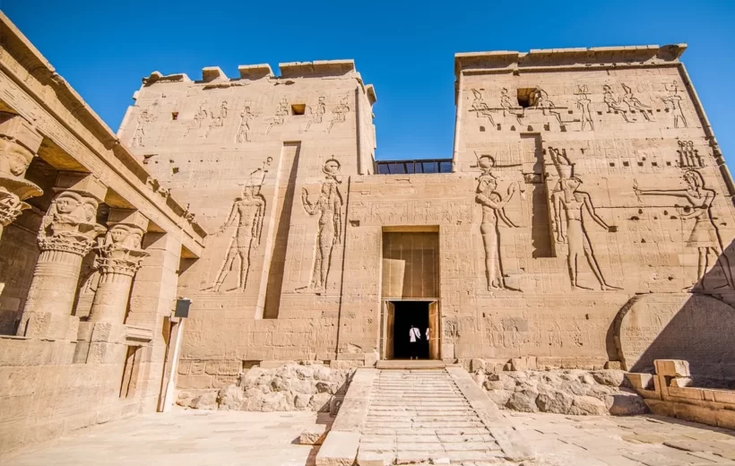 Private Day Tour High Dam, Philae Temple and unfinished Obelisk